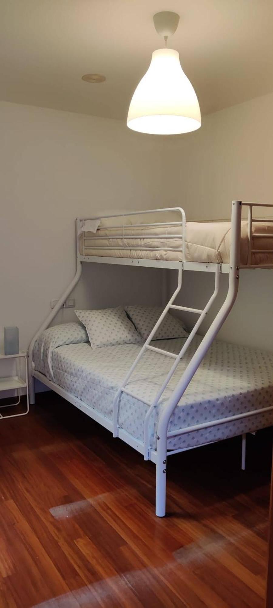 Apartment Piso Plaza 10 *